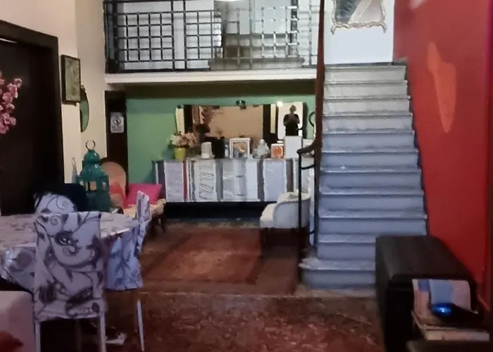 Very Central Artist Rooms